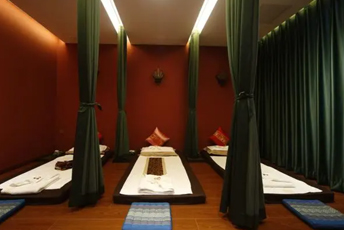 成都金牛泰式按摩的被动瑜伽：当身体被折叠成诗